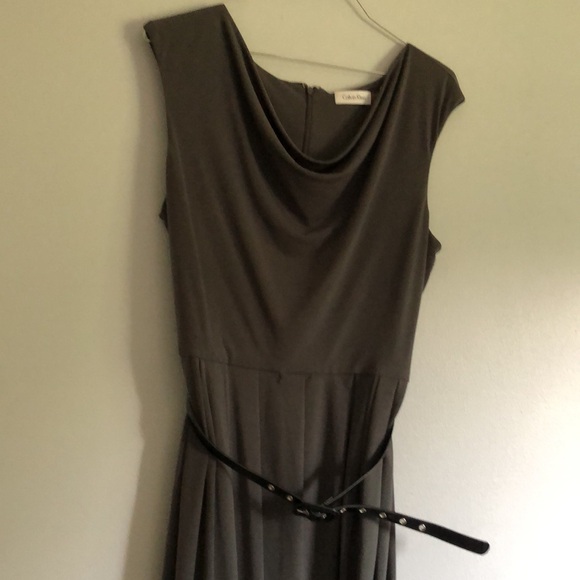 CALVIN KLEIN DRESS, army green color with black belt, goddess style draped neck - Picture 2 of 10